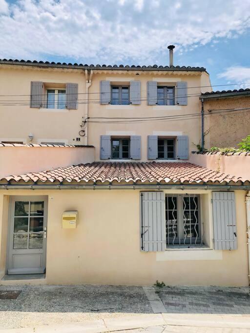 Logement Neuf, Tout Confort, Au Coeur Du Village Saint Didier  Εξωτερικό φωτογραφία