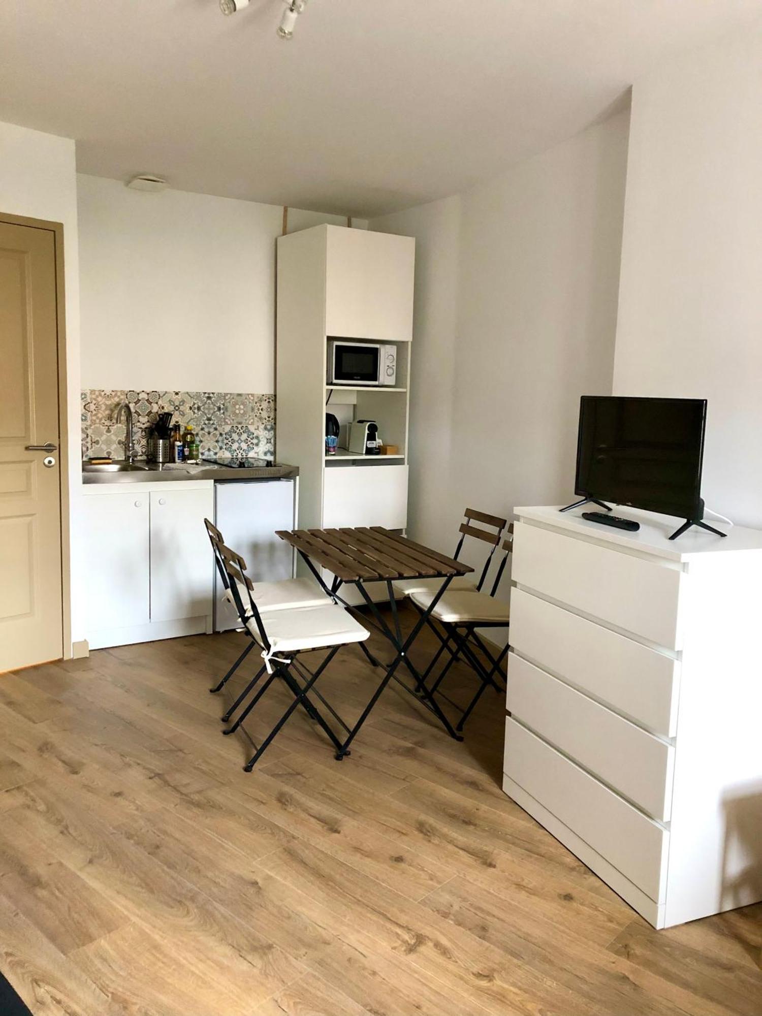Logement Neuf, Tout Confort, Au Coeur Du Village Saint Didier  Εξωτερικό φωτογραφία